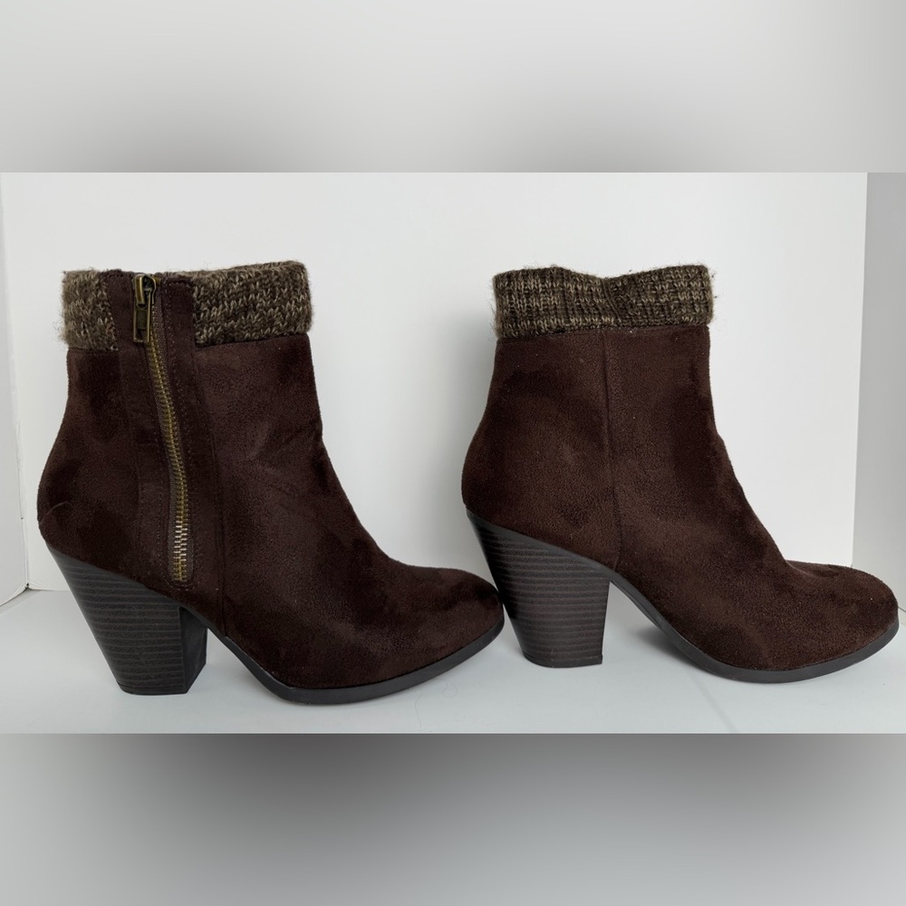 ShoeDazzle Brown Suede Ankle Booties Sz 9 Sweater Cuff Chunky Heel Side Zip Fall
